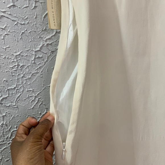 Gryphon NEW 100% Silk Cocktail Dress White Medium Beaded Neckline Flirty Party - Picture 9 of 12